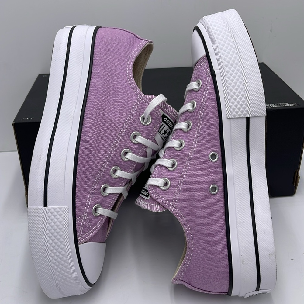 Converse WMNS A09394F CTAS LIFT OX
CLASSIC AMETHYST/WHITE/BLACK Platforms Snkrs - Picture 11 of 16